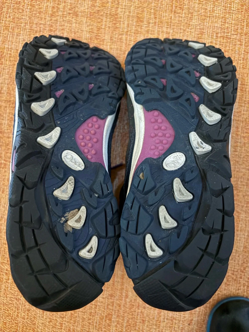 Oboz Women's Sapphire Mid B-Dry Waterproof Hiking Boots, size 8.5/9